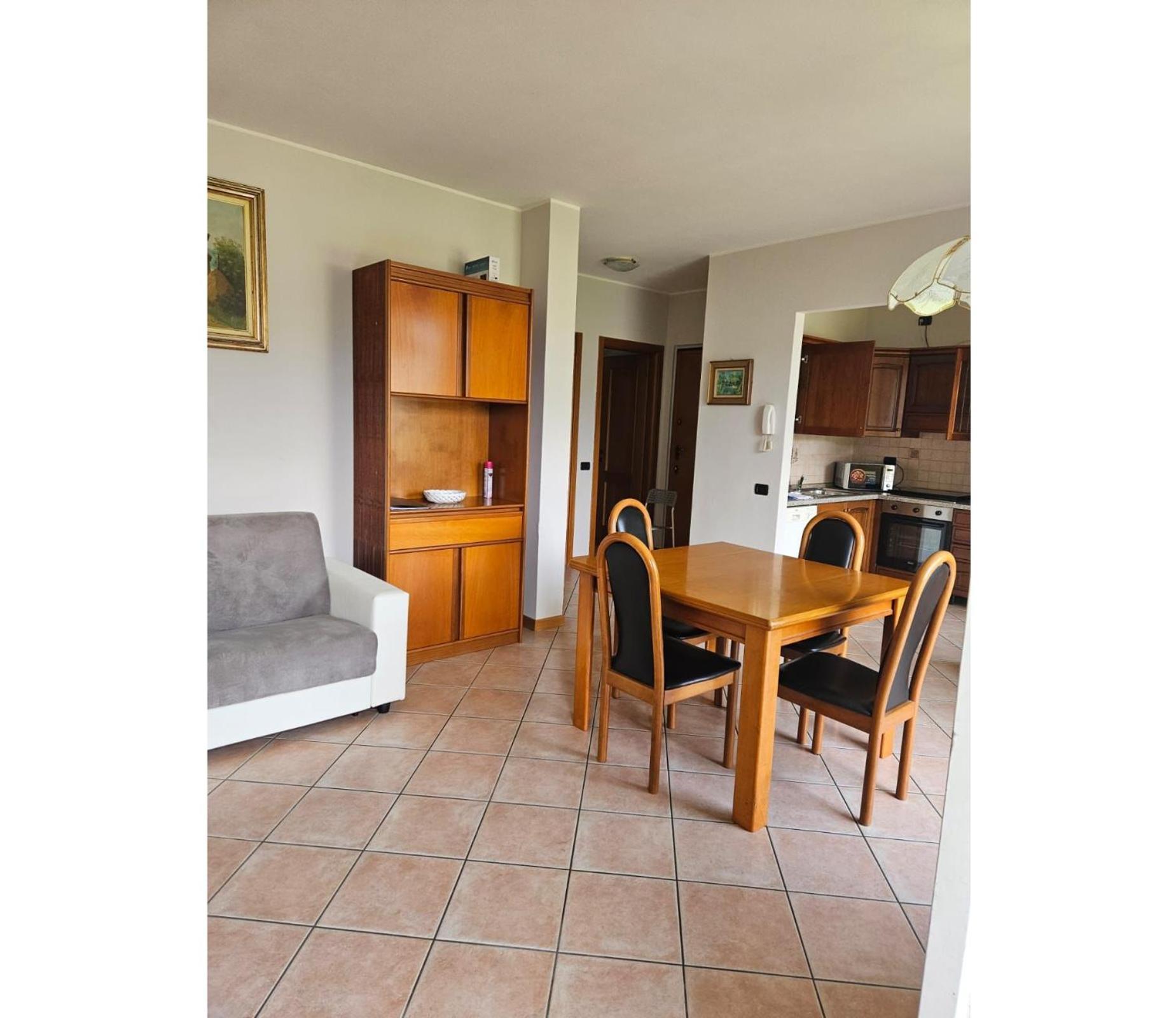 Apartment With Garden And Garage Dongo - Larihome A28 Ngoại thất bức ảnh